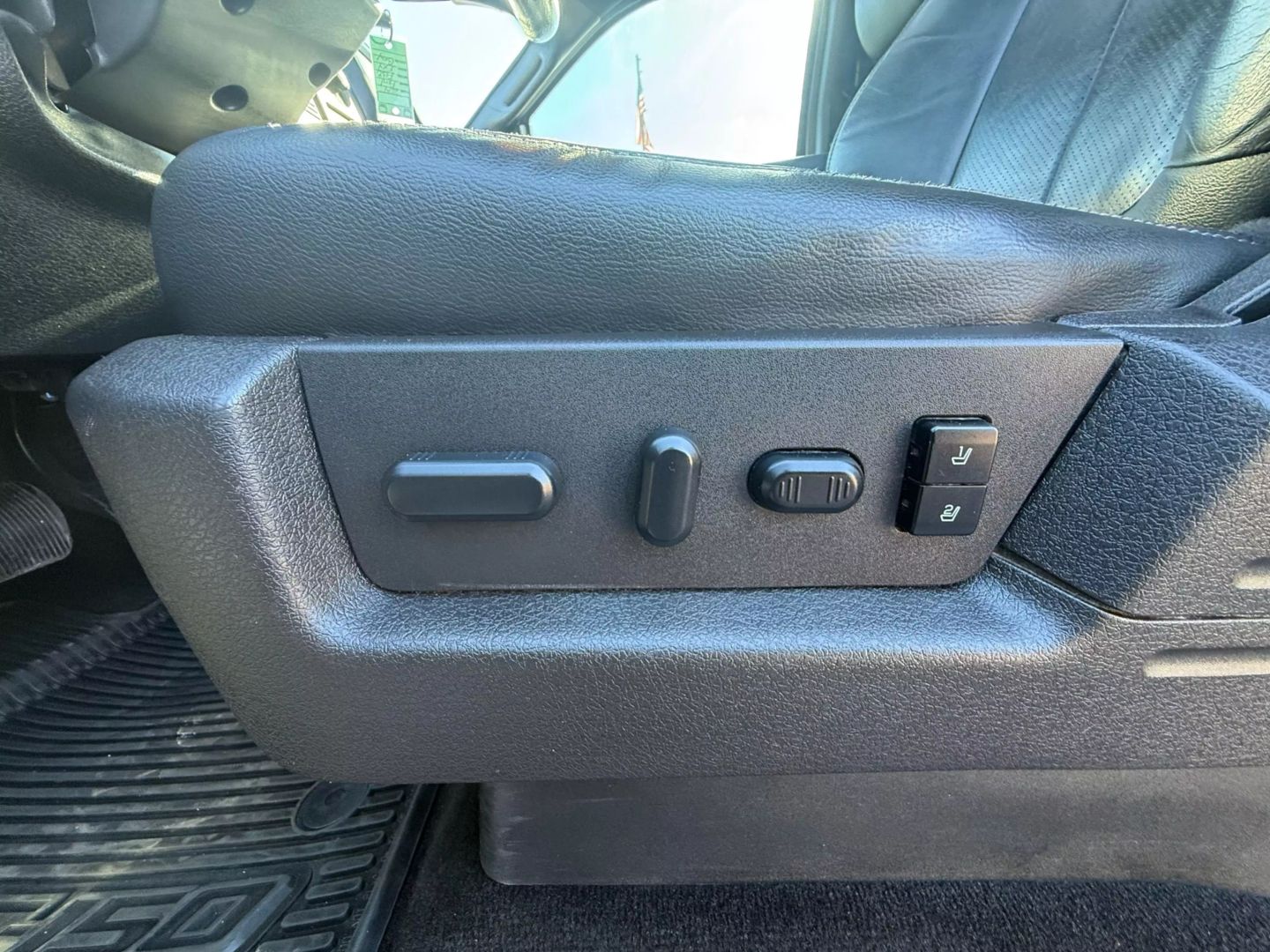 2014 Ford F150 Supercrew Cab - Image 20