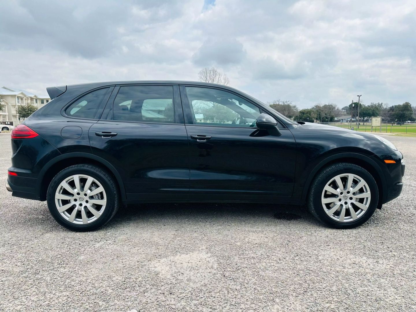 2015 Porsche Cayenne - Image 5