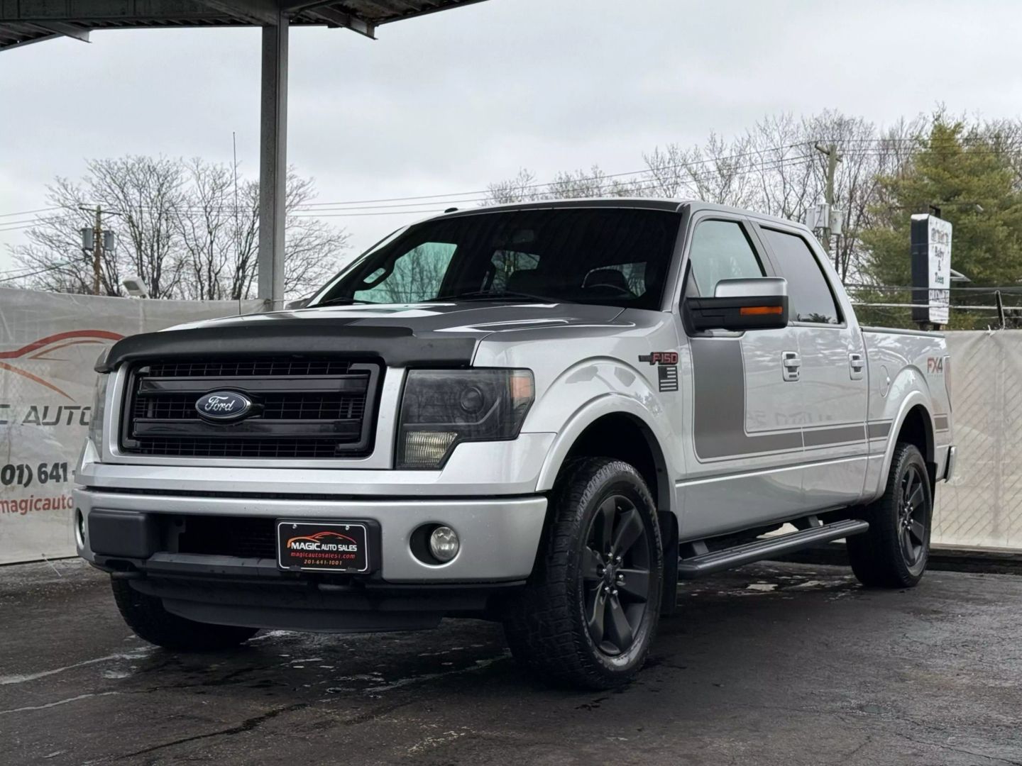 2013 Ford F150 Supercrew Cab - Image 3