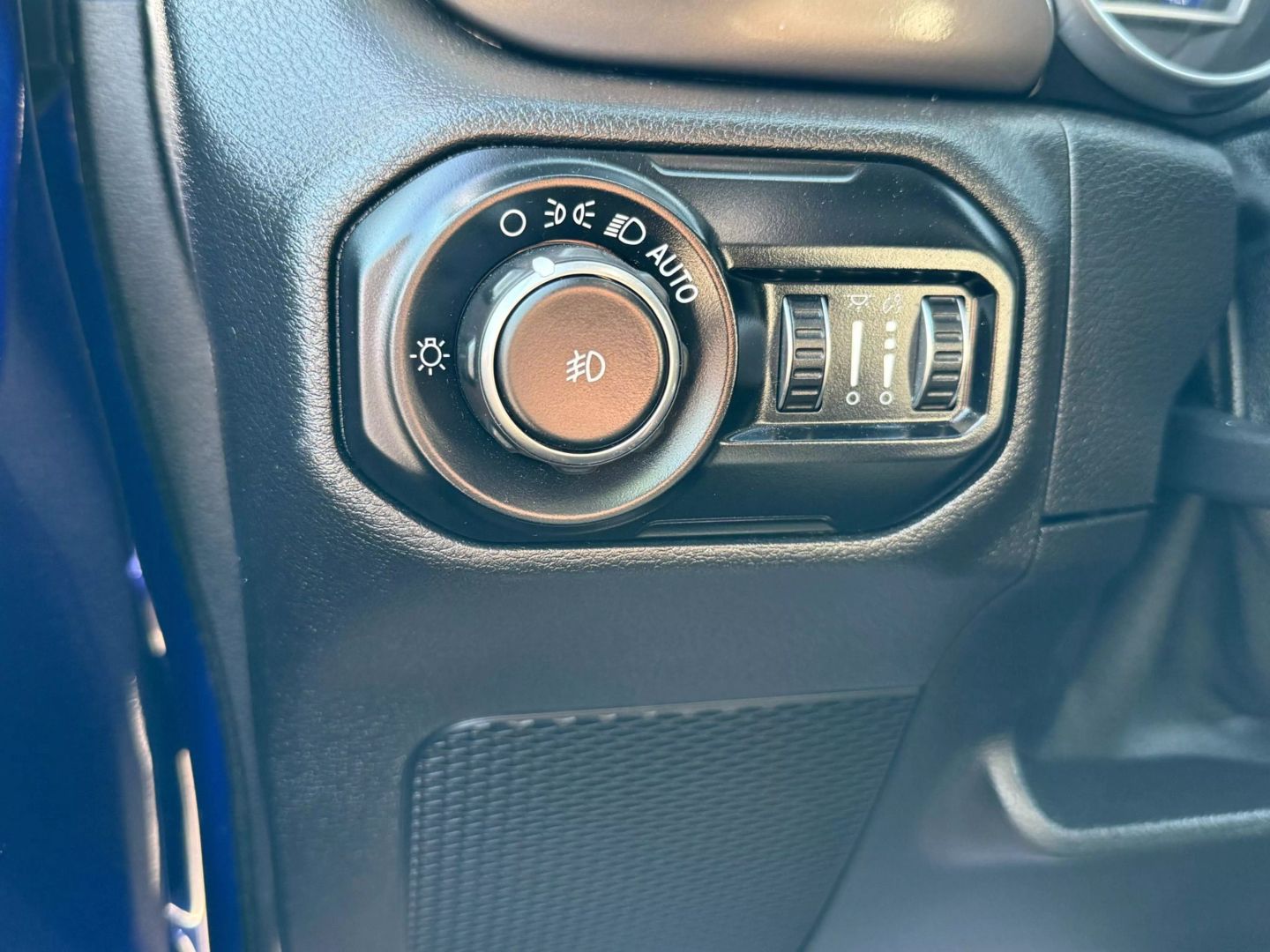 2018 Jeep Wrangler Unlimited - Image 47