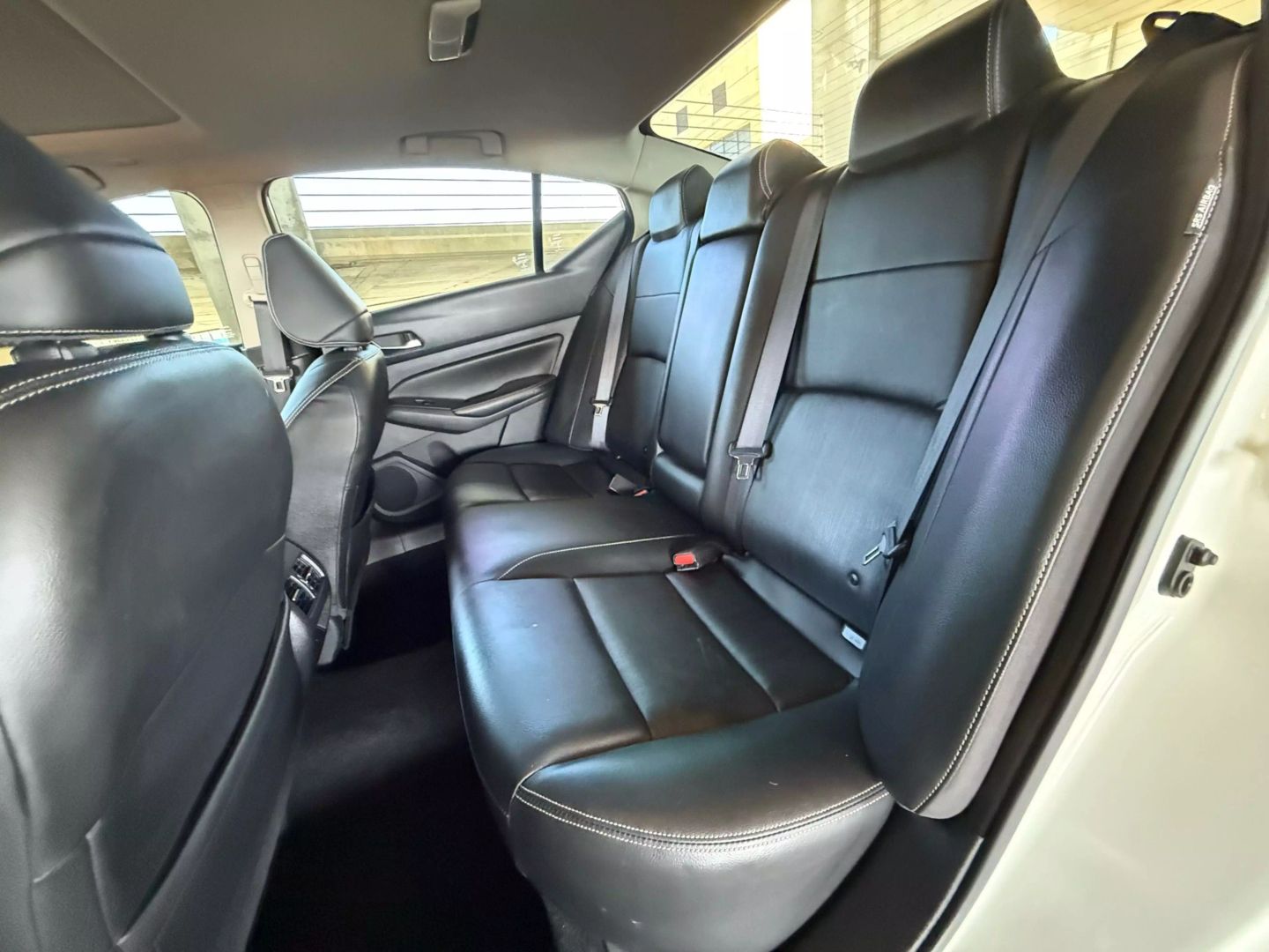 2019 Nissan Altima - Image 13