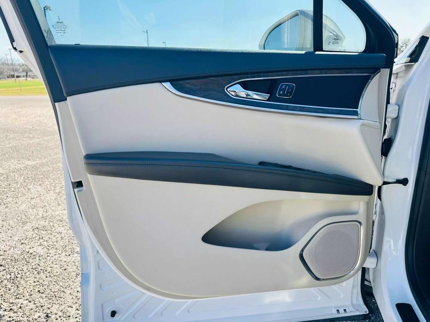 2016 Lincoln Mkx - Image 15
