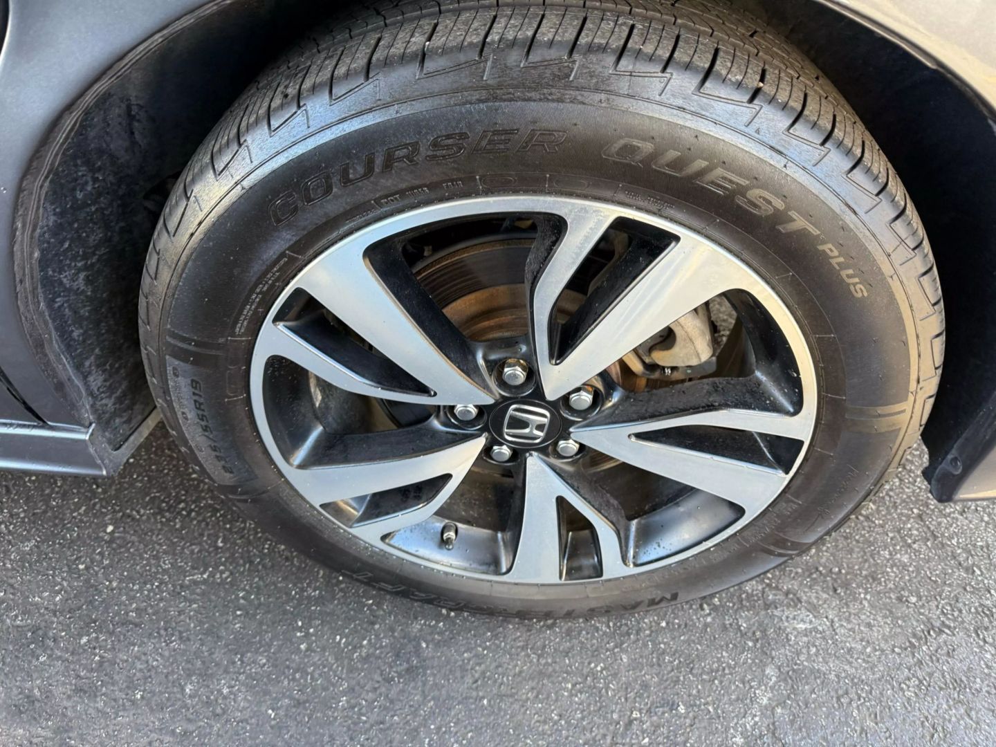 2019 Honda Odyssey - Image 46