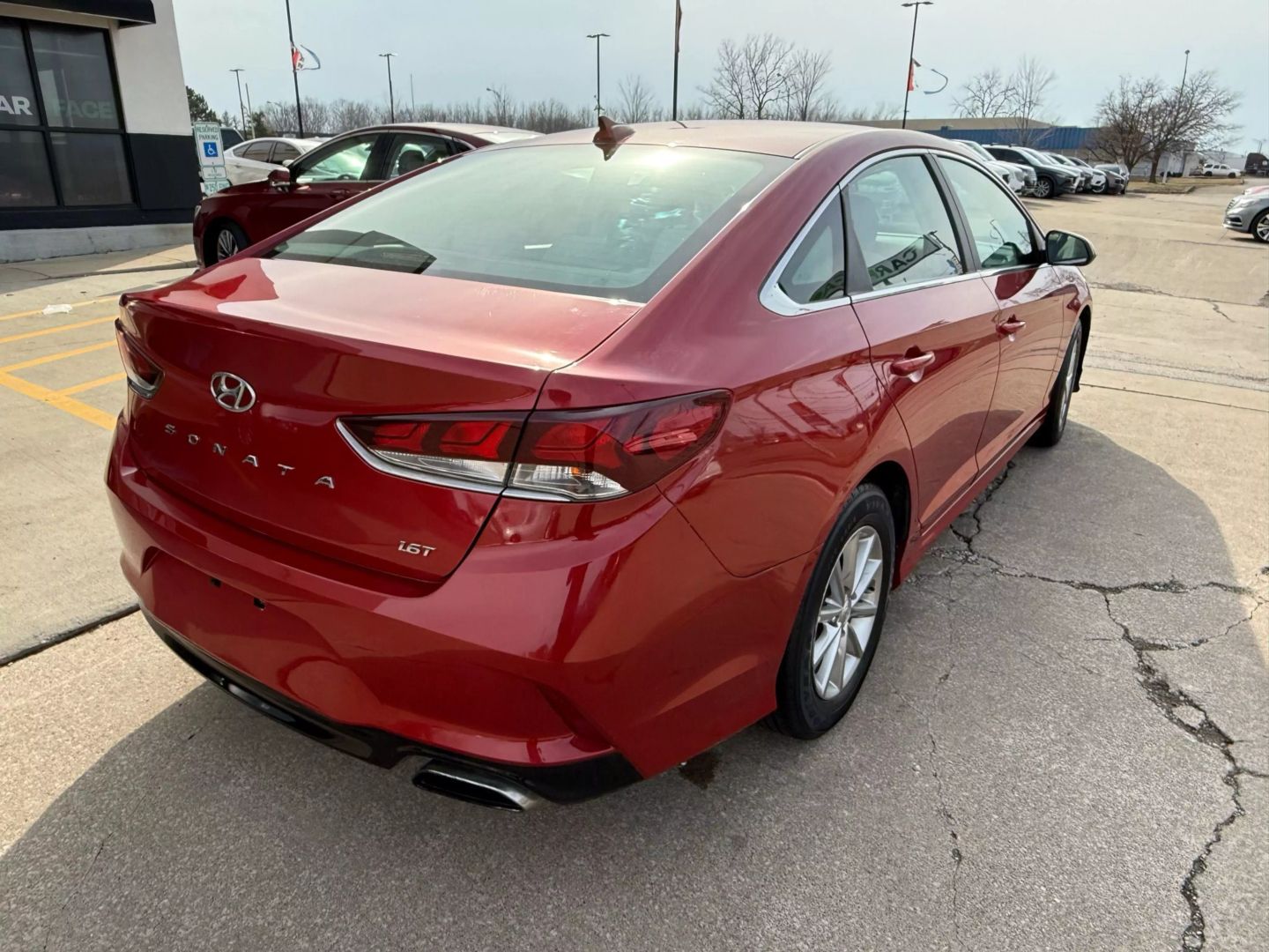 2018 Hyundai Sonata - Image 10
