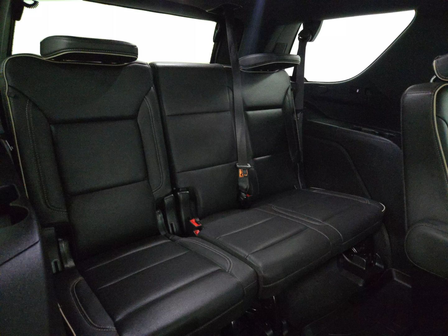 2023 Gmc Yukon - Image 35