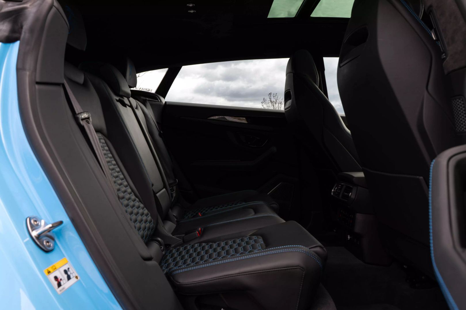 2023 Lamborghini Urus - Image 41