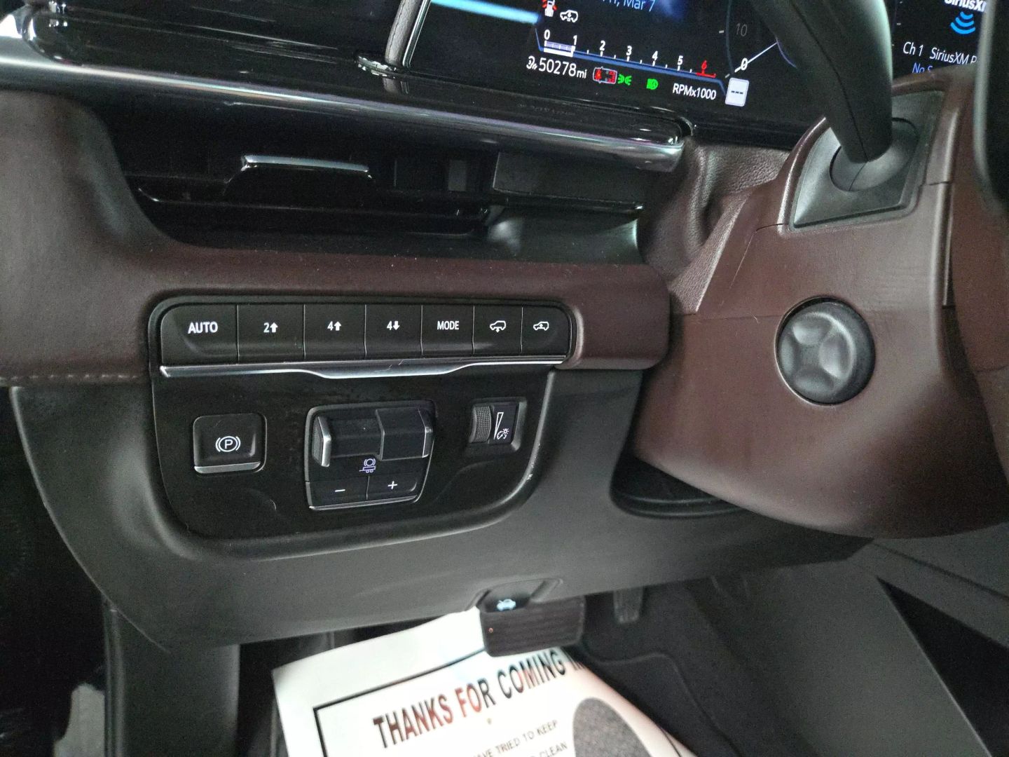 2022 Cadillac Escalade - Image 19