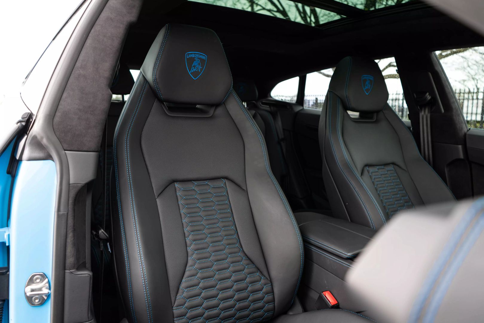 2023 Lamborghini Urus - Image 34