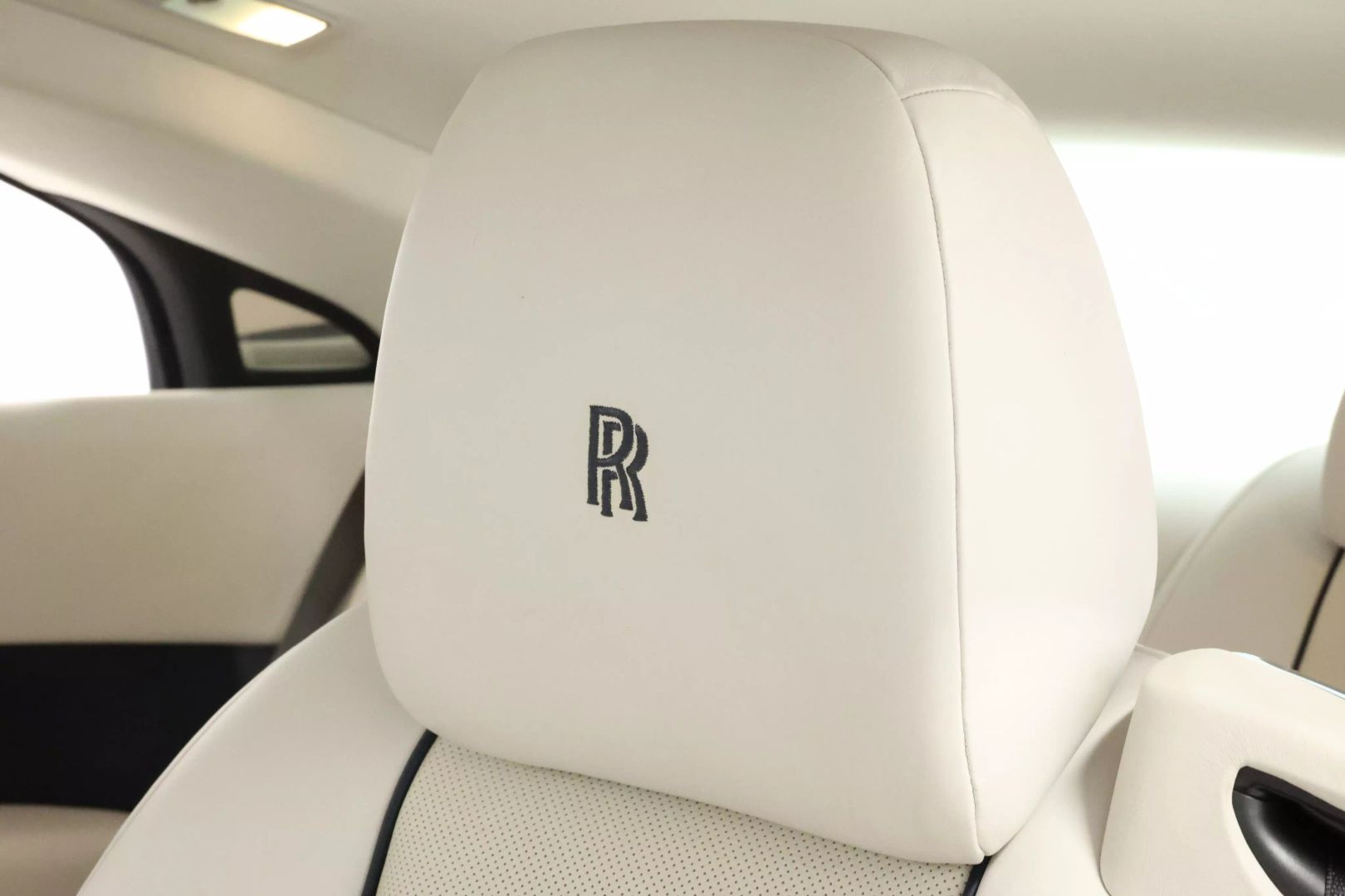 2014 Rolls-royce Wraith - Image 18