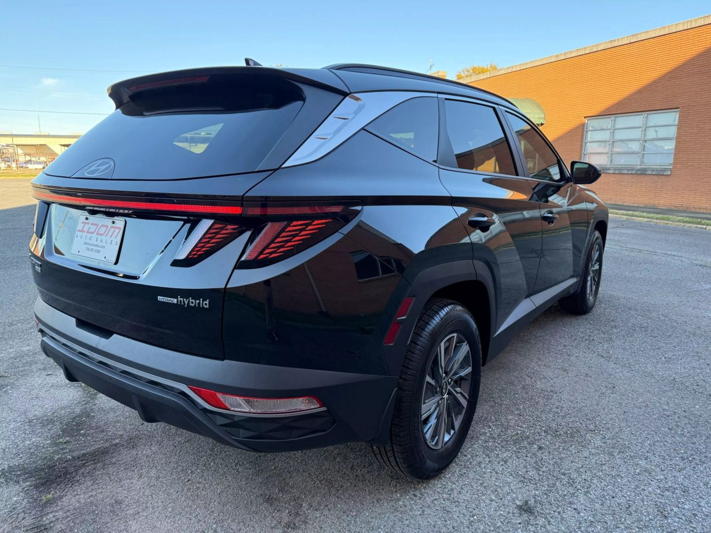 2023 Hyundai Tucson Hybrid - Image 7