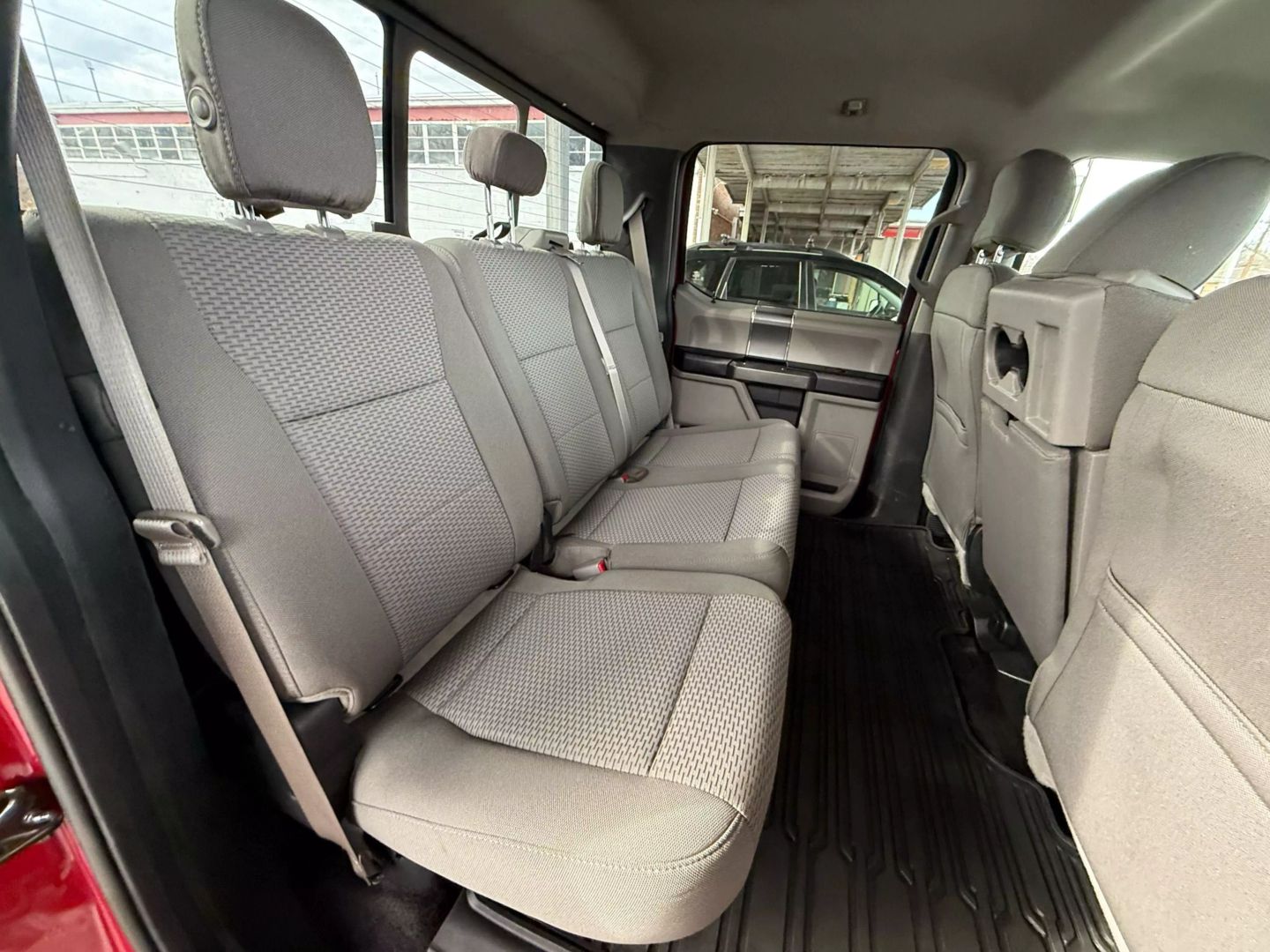 2017 Ford F150 Supercrew Cab - Image 23
