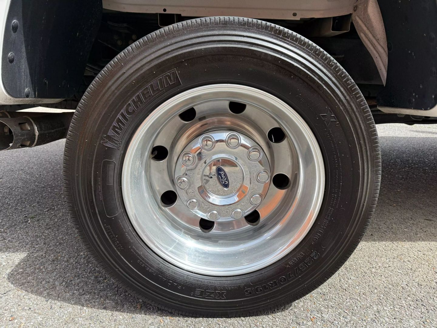 2018 Ford F450 Super Duty Crew Cab - Image 52