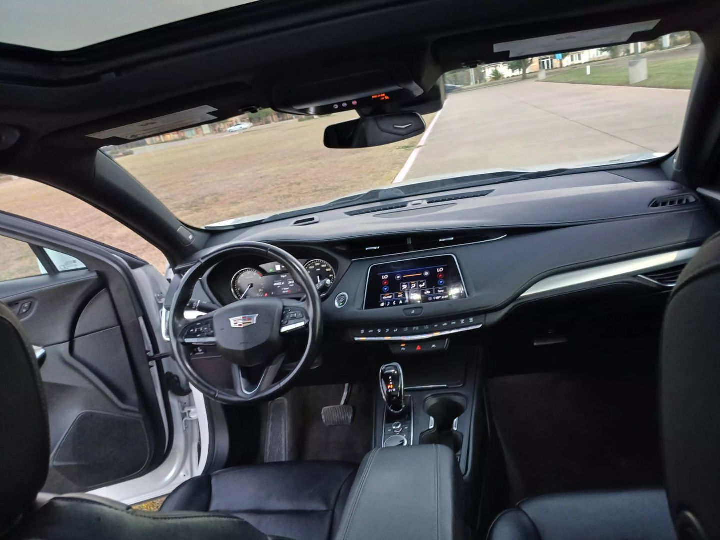 2020 Cadillac Xt4 - Image 9