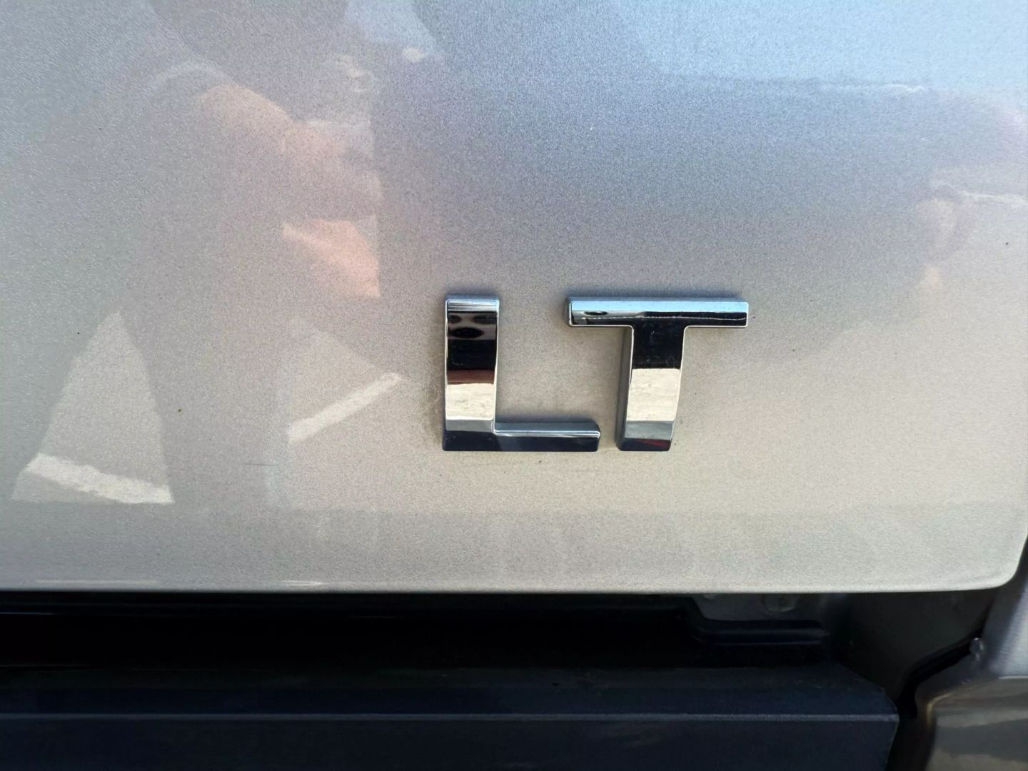 2018 Chevrolet Silverado 1500 Crew Cab - Image 20