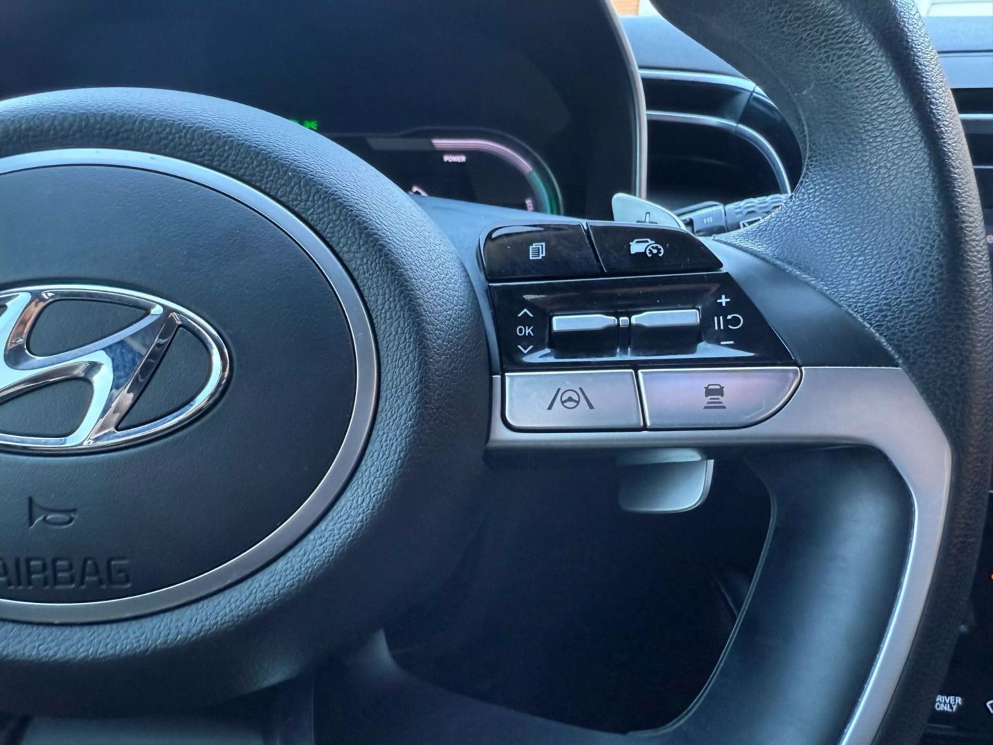 2023 Hyundai Tucson Hybrid - Image 26