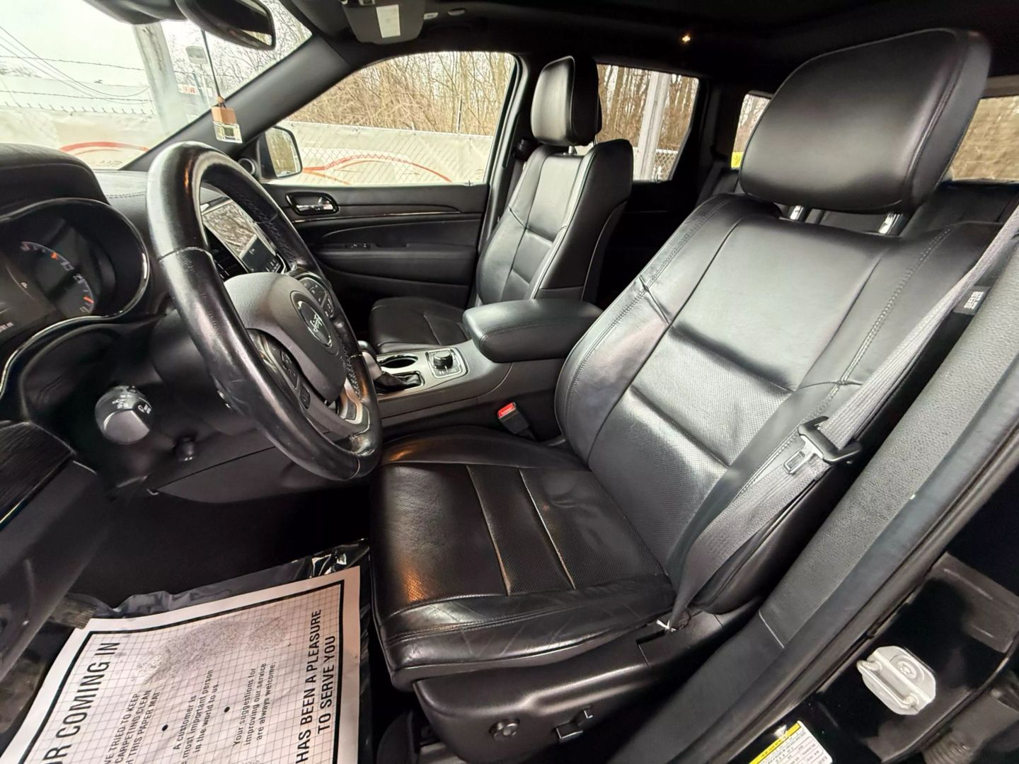 2020 Jeep Grand Cherokee - Image 16