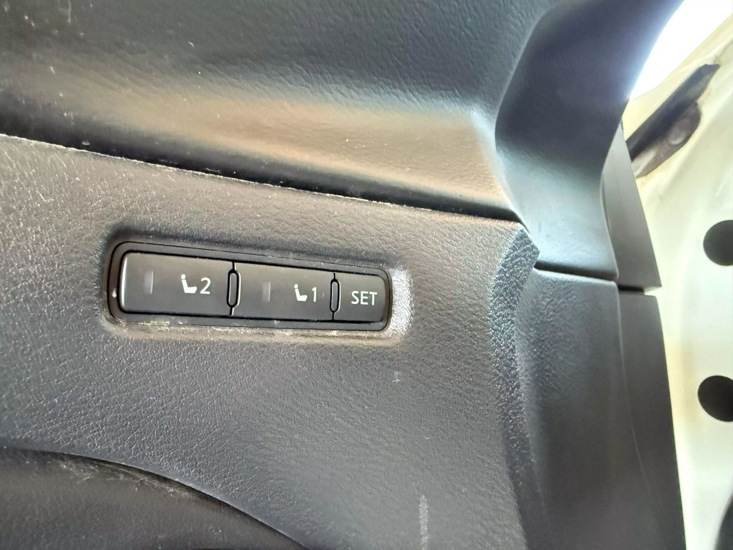 2019 Nissan Altima - Image 12