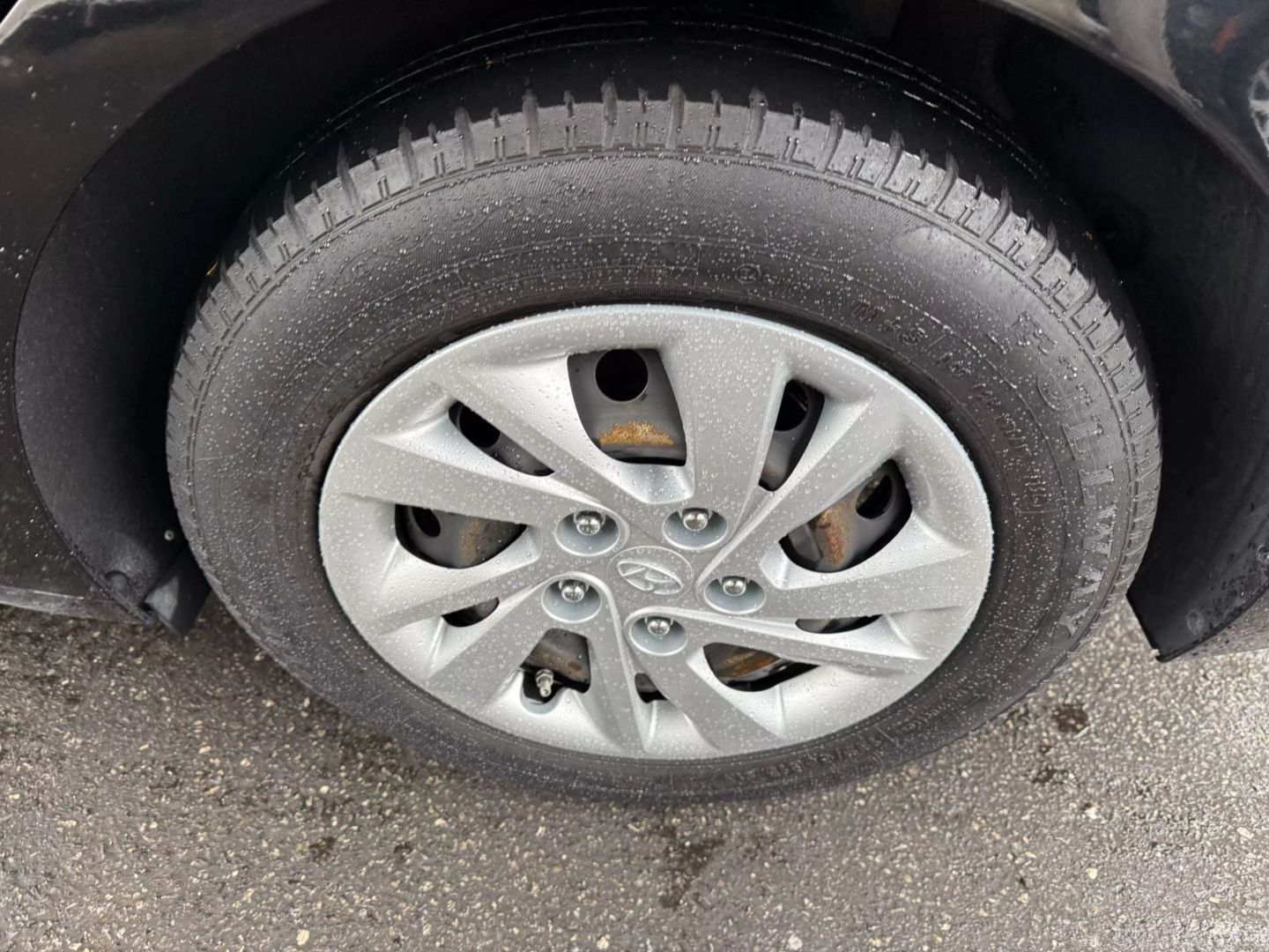 2020 Hyundai Elantra - Image 39