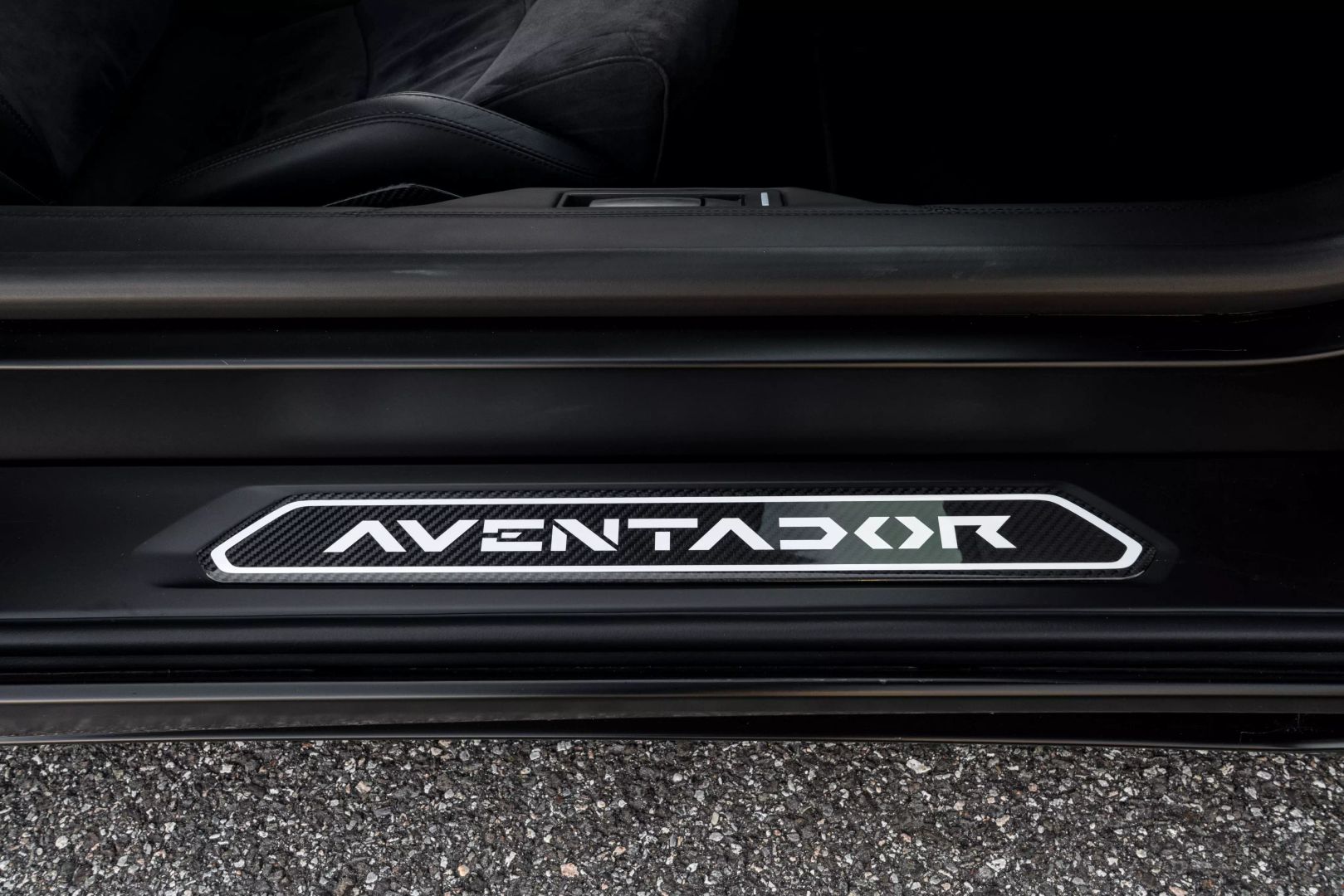 2014 Lamborghini Aventador - Image 80