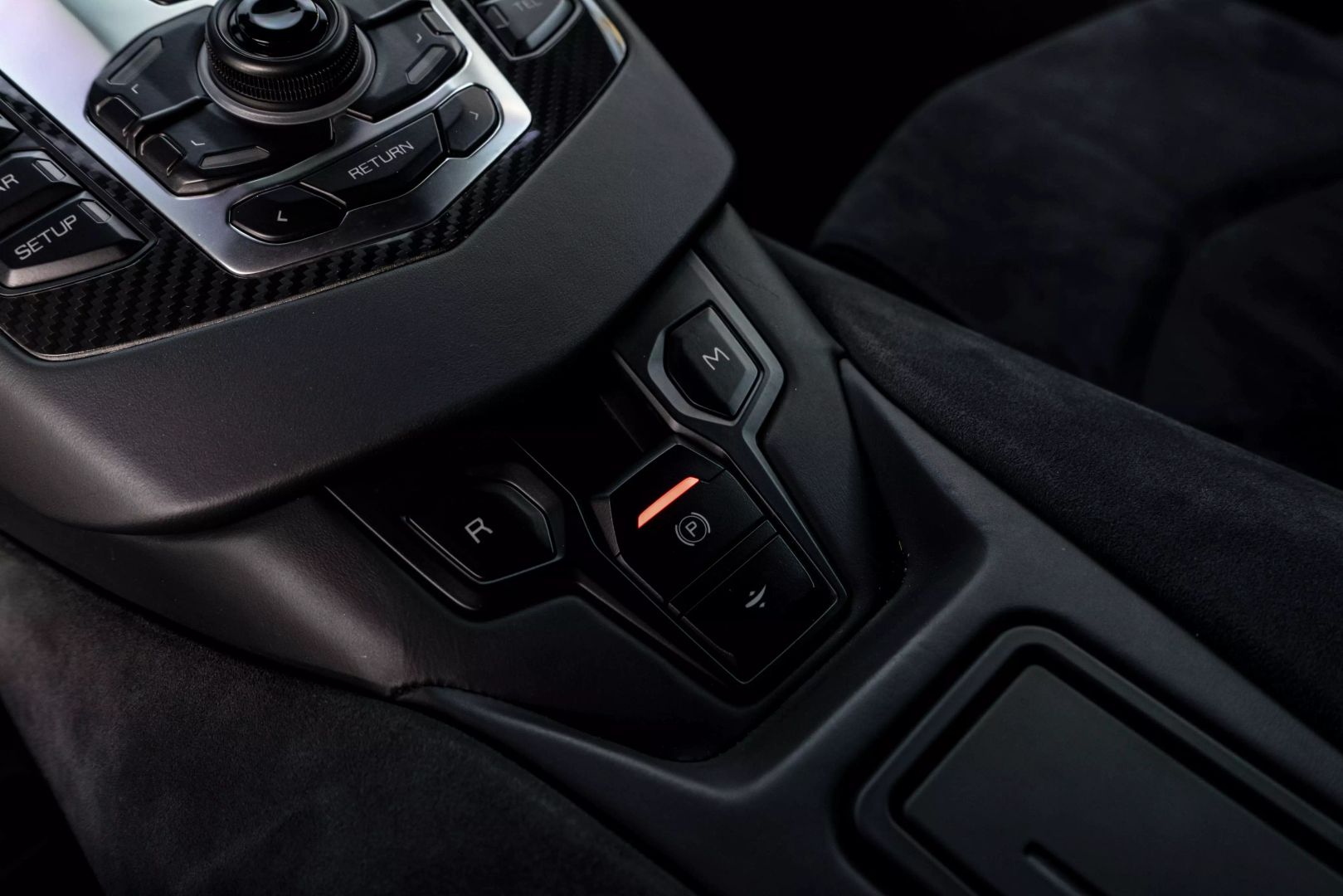 2014 Lamborghini Aventador - Image 70