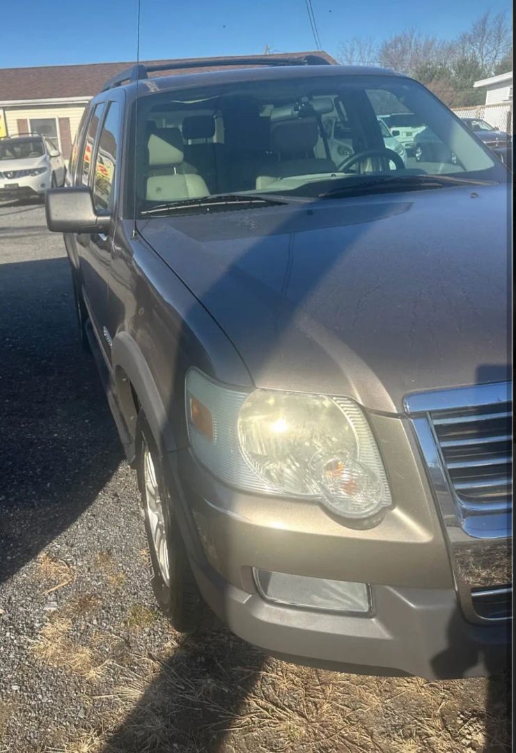 2006 Ford Explorer XLT