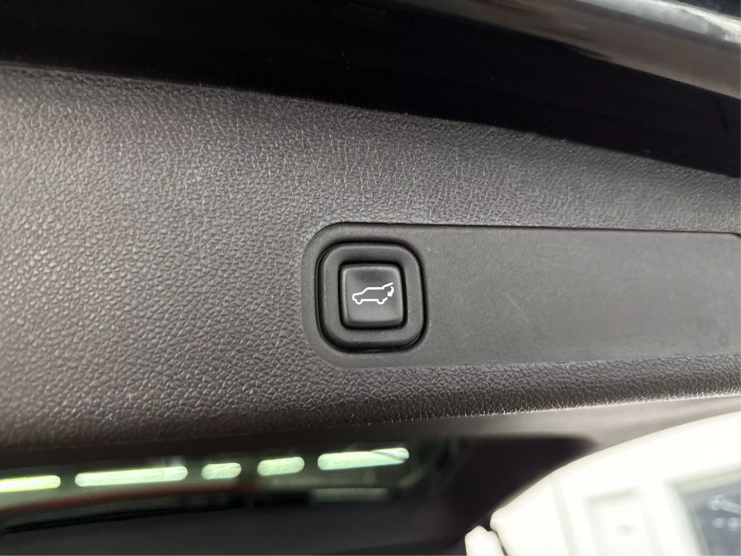 2014 Gmc Yukon - Image 20