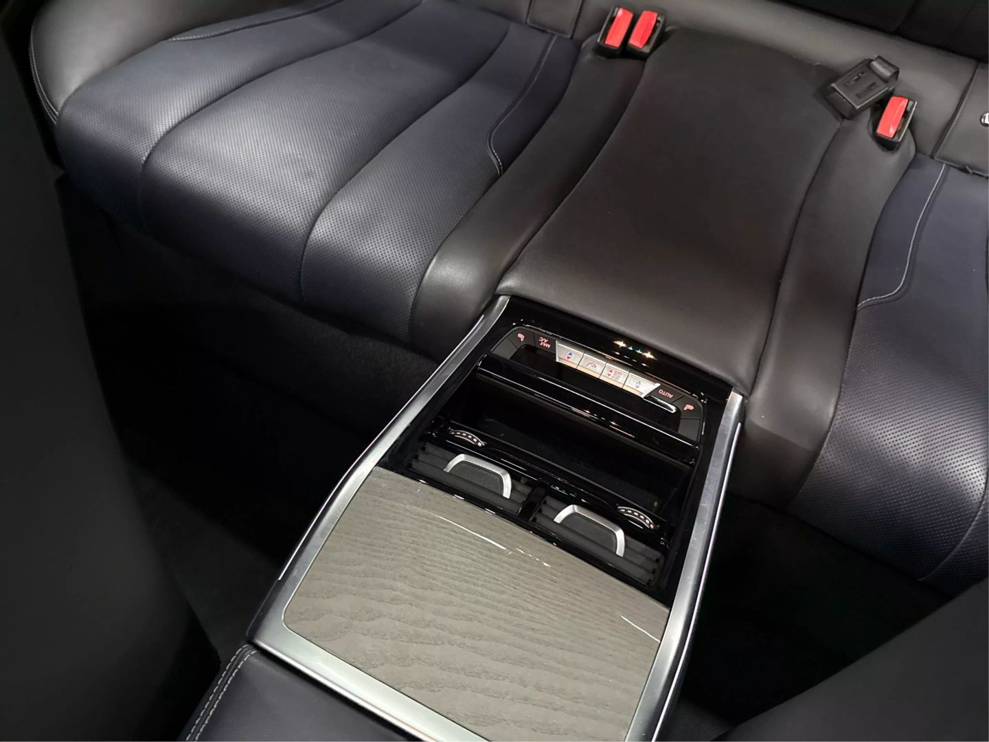 2021 Bmw 8 Series - Image 39
