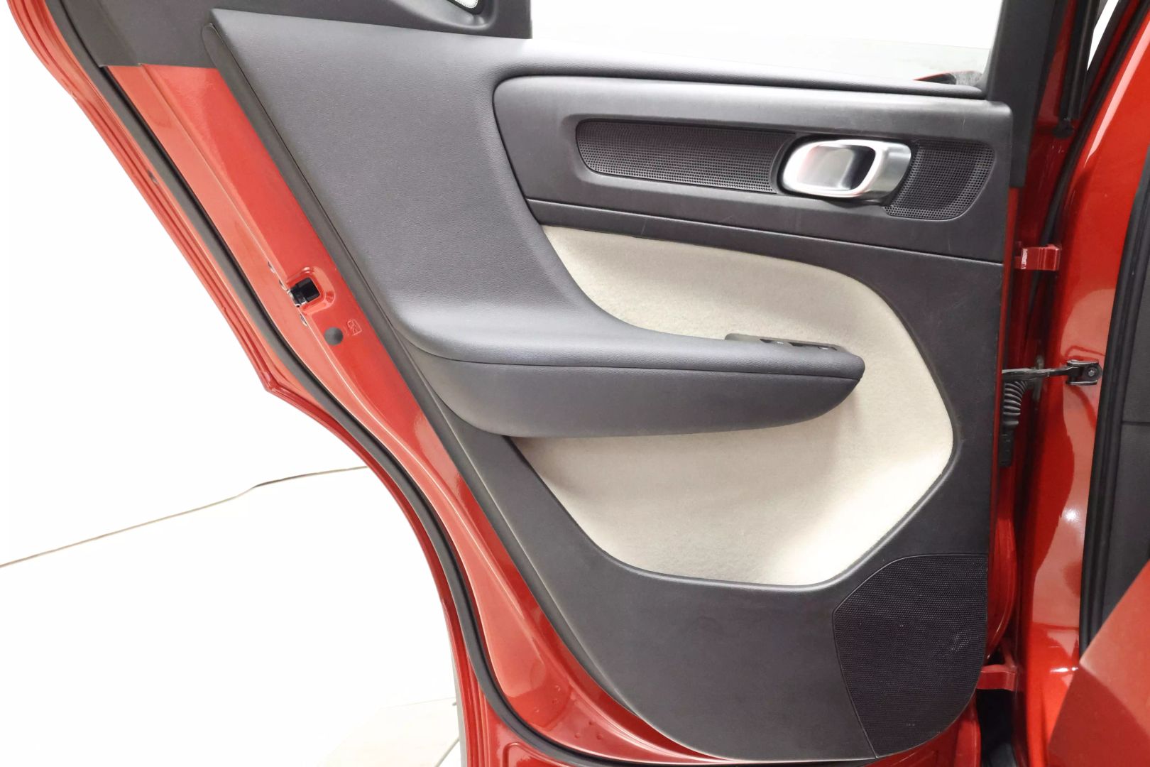 2019 Volvo Xc40 - Image 44