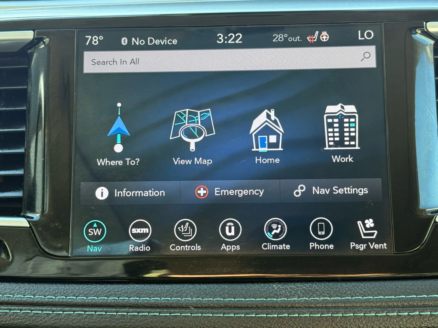 2018 Chrysler Pacifica Hybrid - Image 42