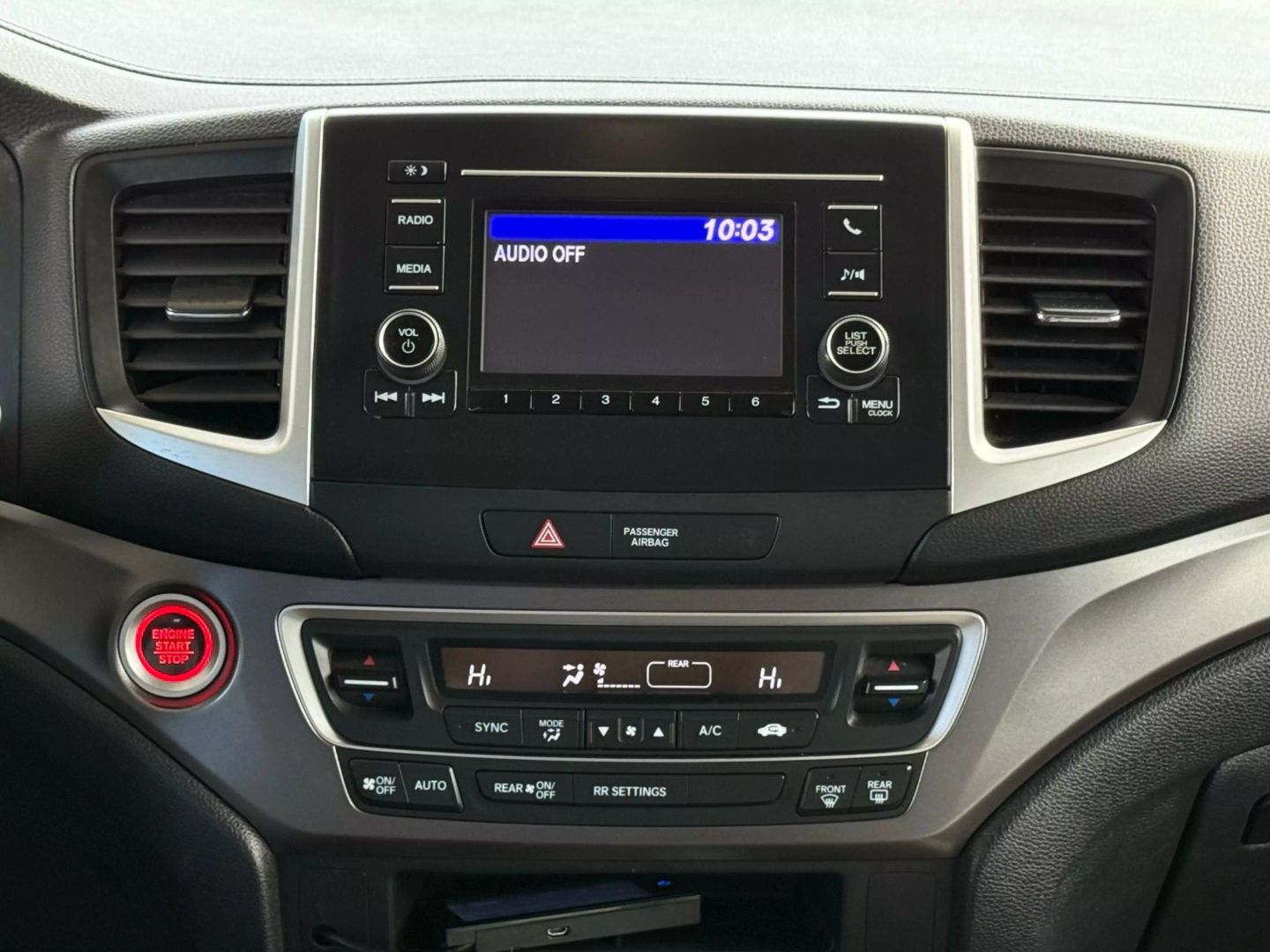 2019 Honda Ridgeline - Image 28