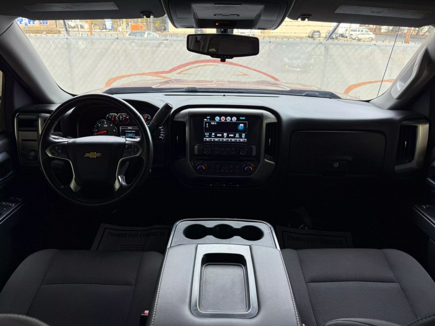 2018 Chevrolet Silverado 1500 Crew Cab - Image 27
