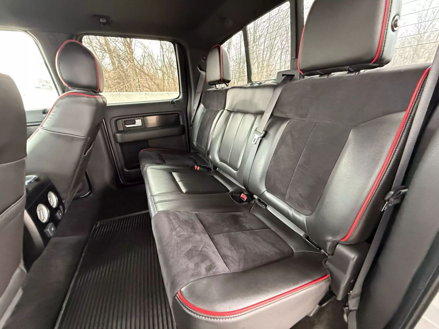 2013 Ford F150 Supercrew Cab - Image 19