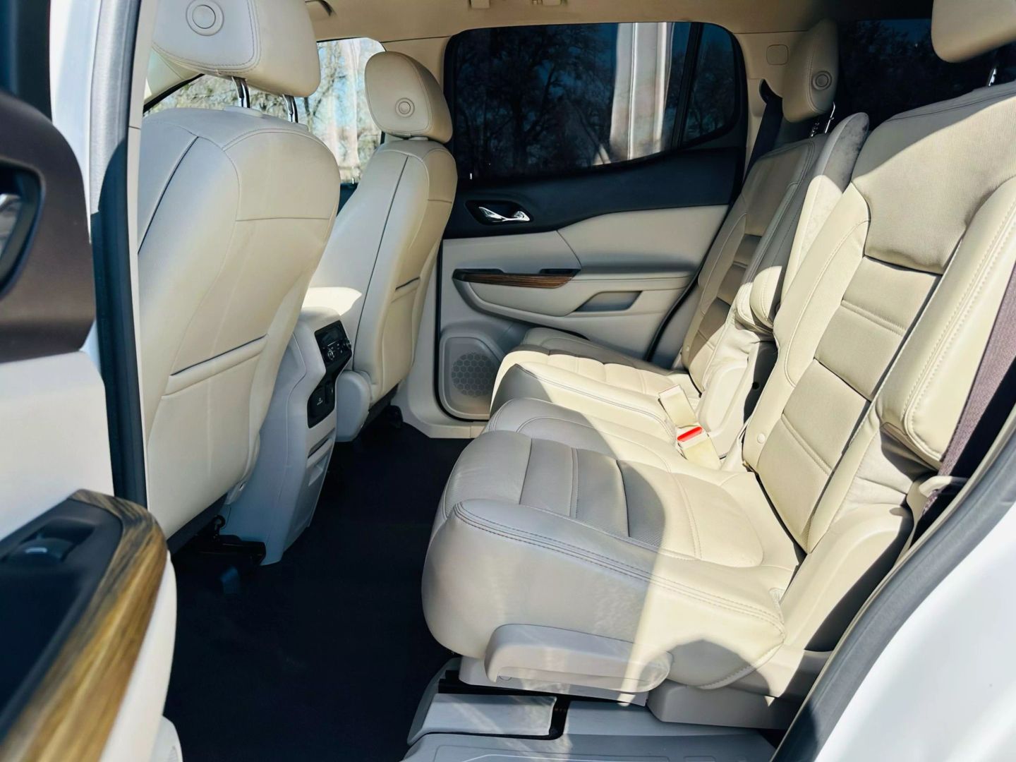 2017 Gmc Acadia - Image 15