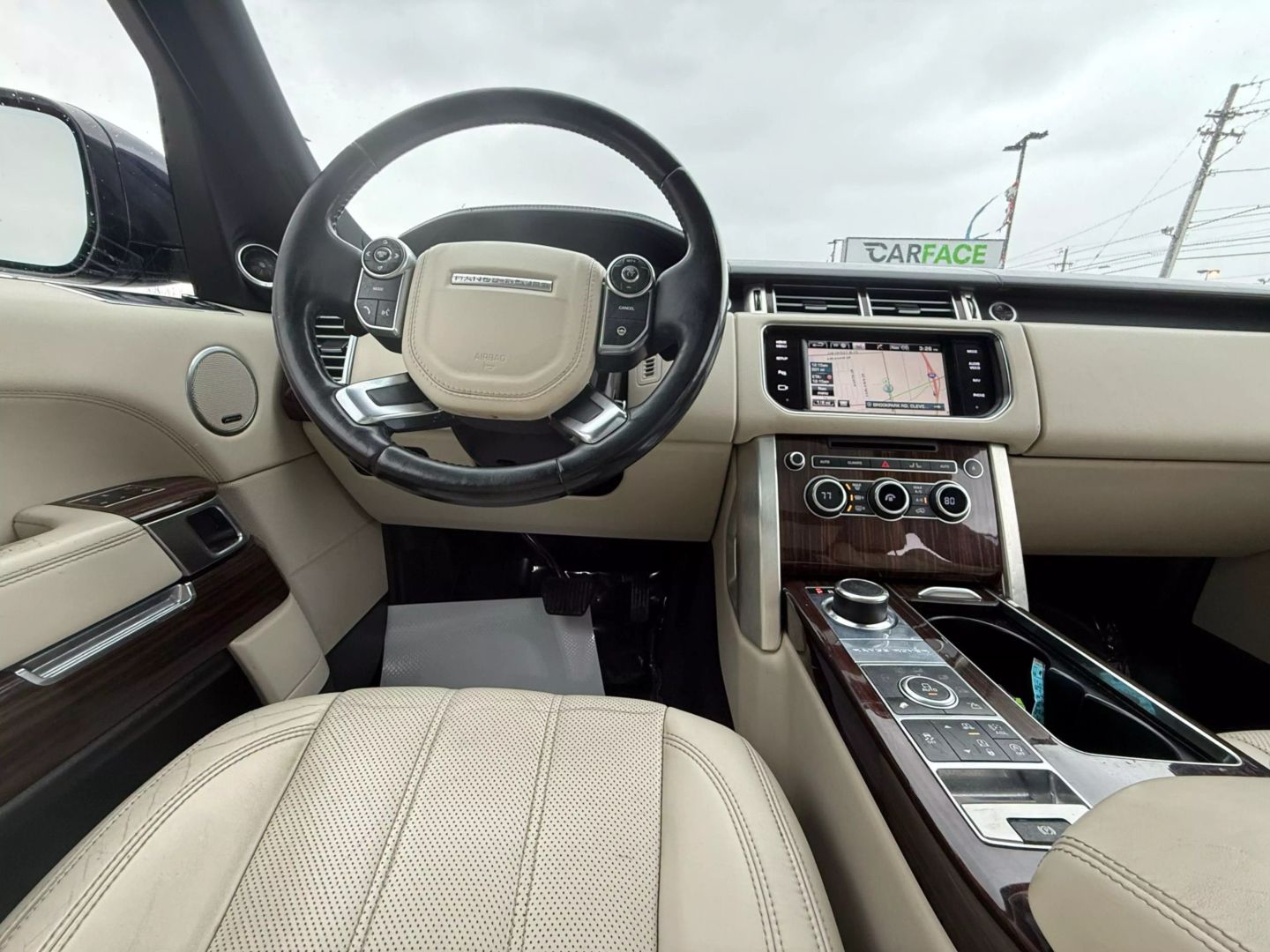 2015 Land Rover Range Rover - Image 27
