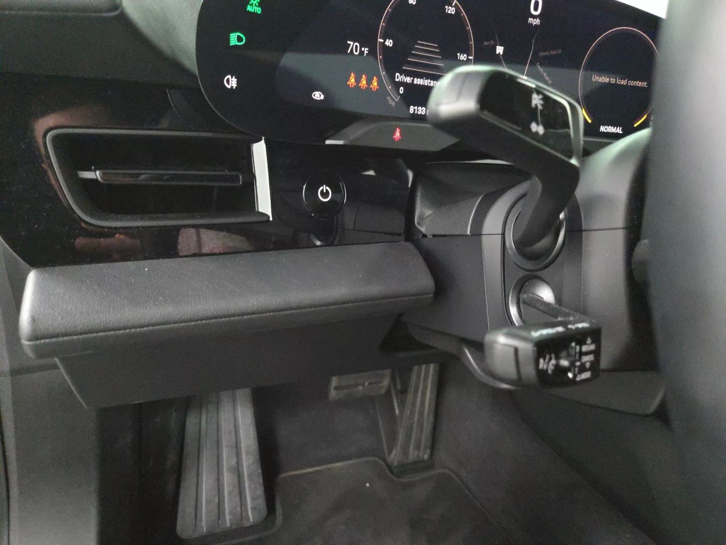 2022 Porsche Taycan - Image 19