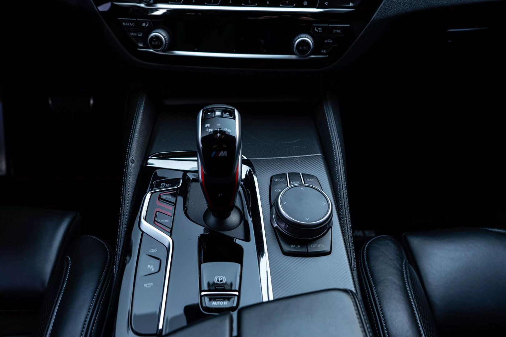 2022 Bmw M5 - Image 42