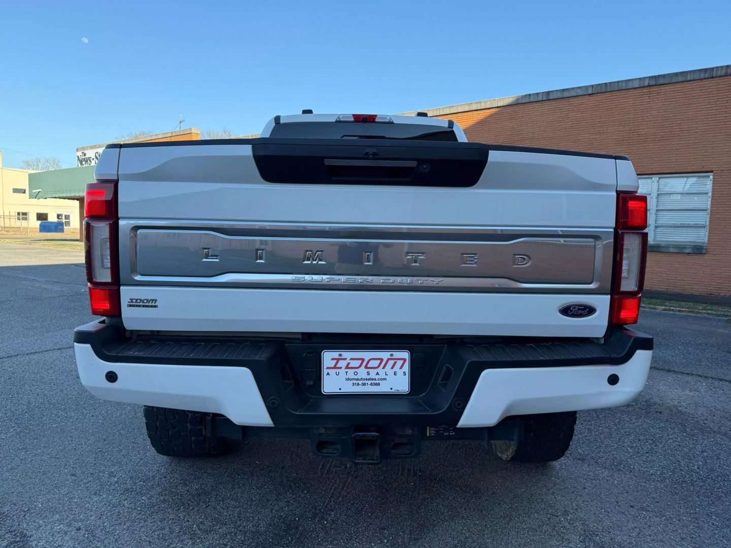2020 Ford F250 Super Duty Crew Cab - Image 5