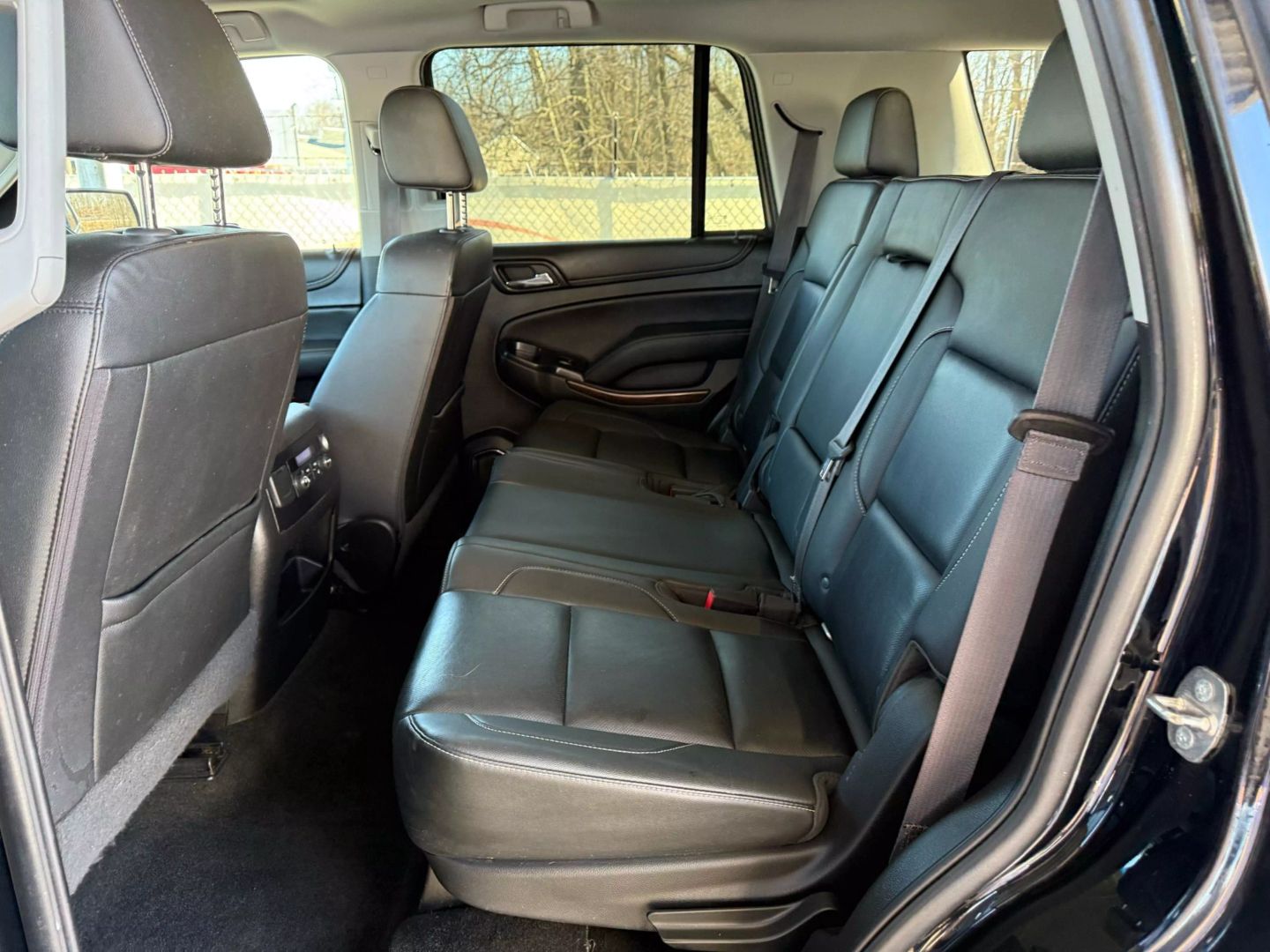 2017 Gmc Yukon - Image 18