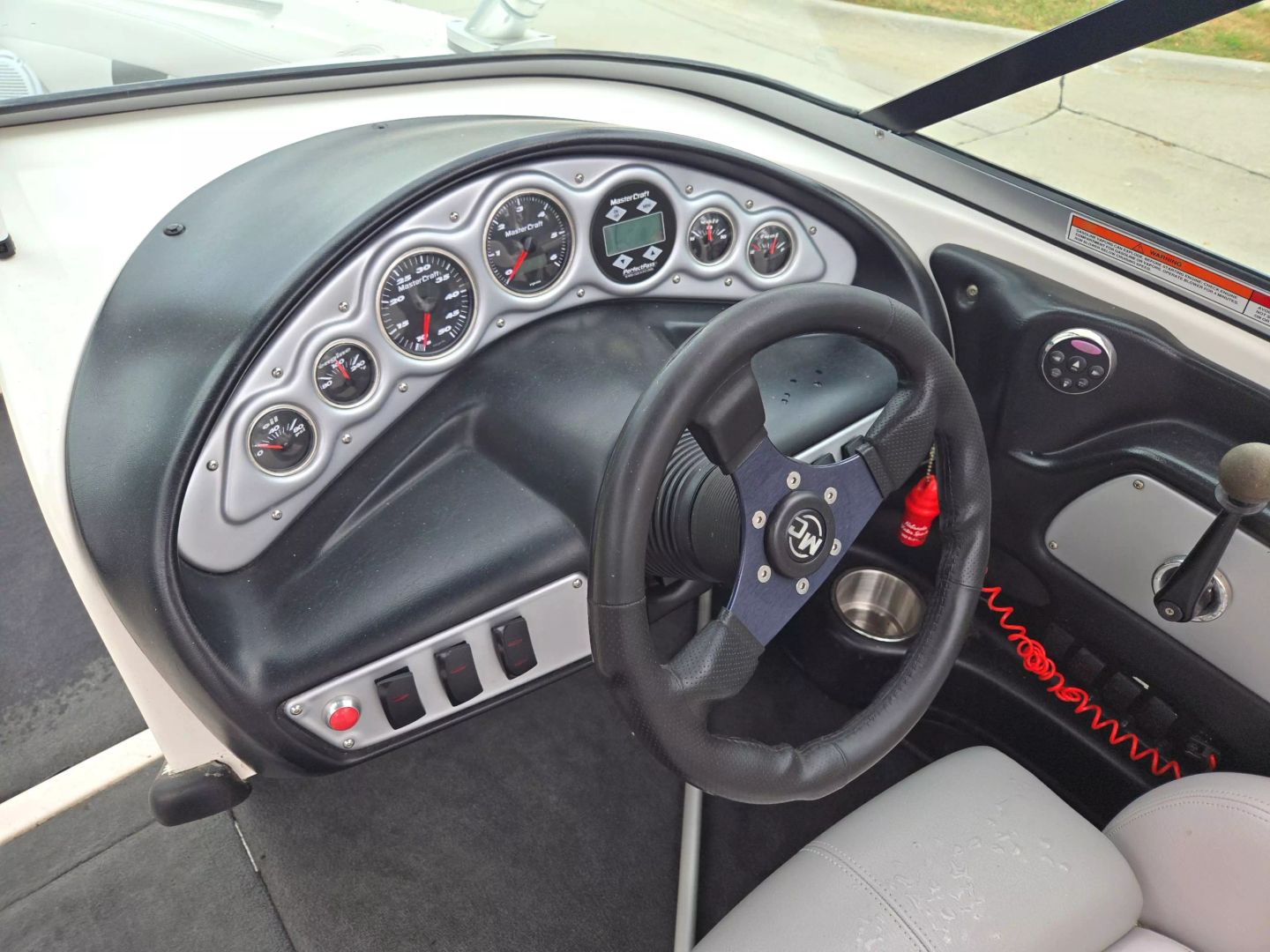2008 Mastercraft X1 - Image 22