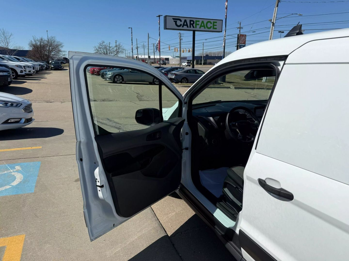2020 Ford Transit Connect Cargo Van - Image 14