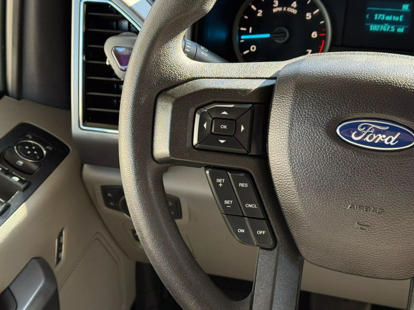 2019 Ford F150 Supercrew Cab - Image 29