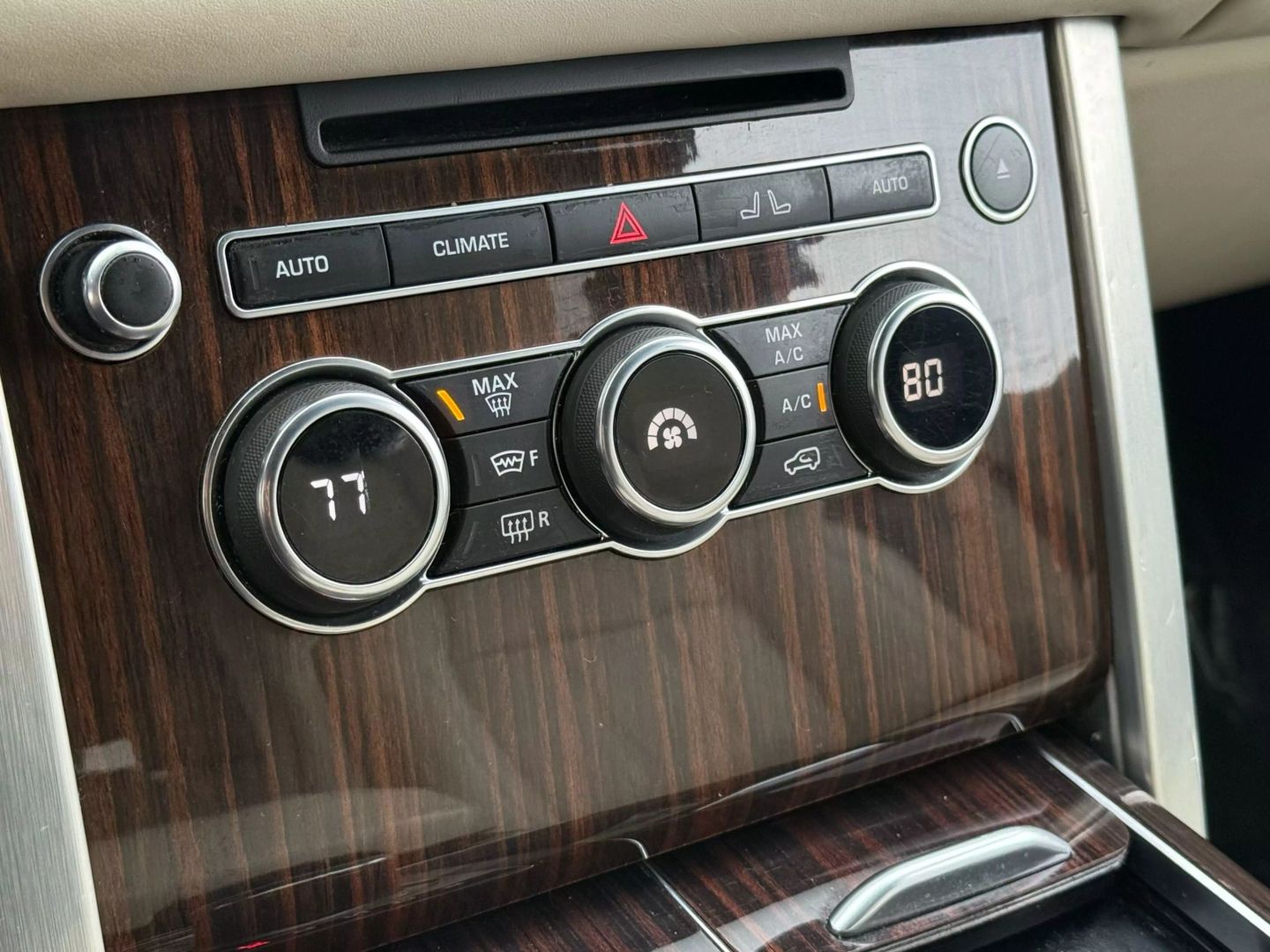 2015 Land Rover Range Rover - Image 43
