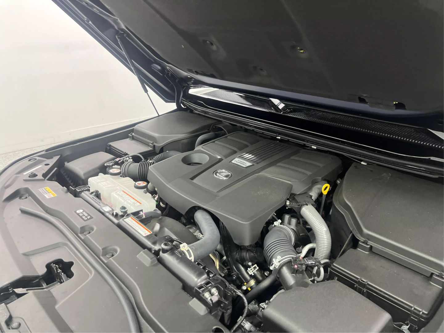 2024 Lexus Gx - Image 23