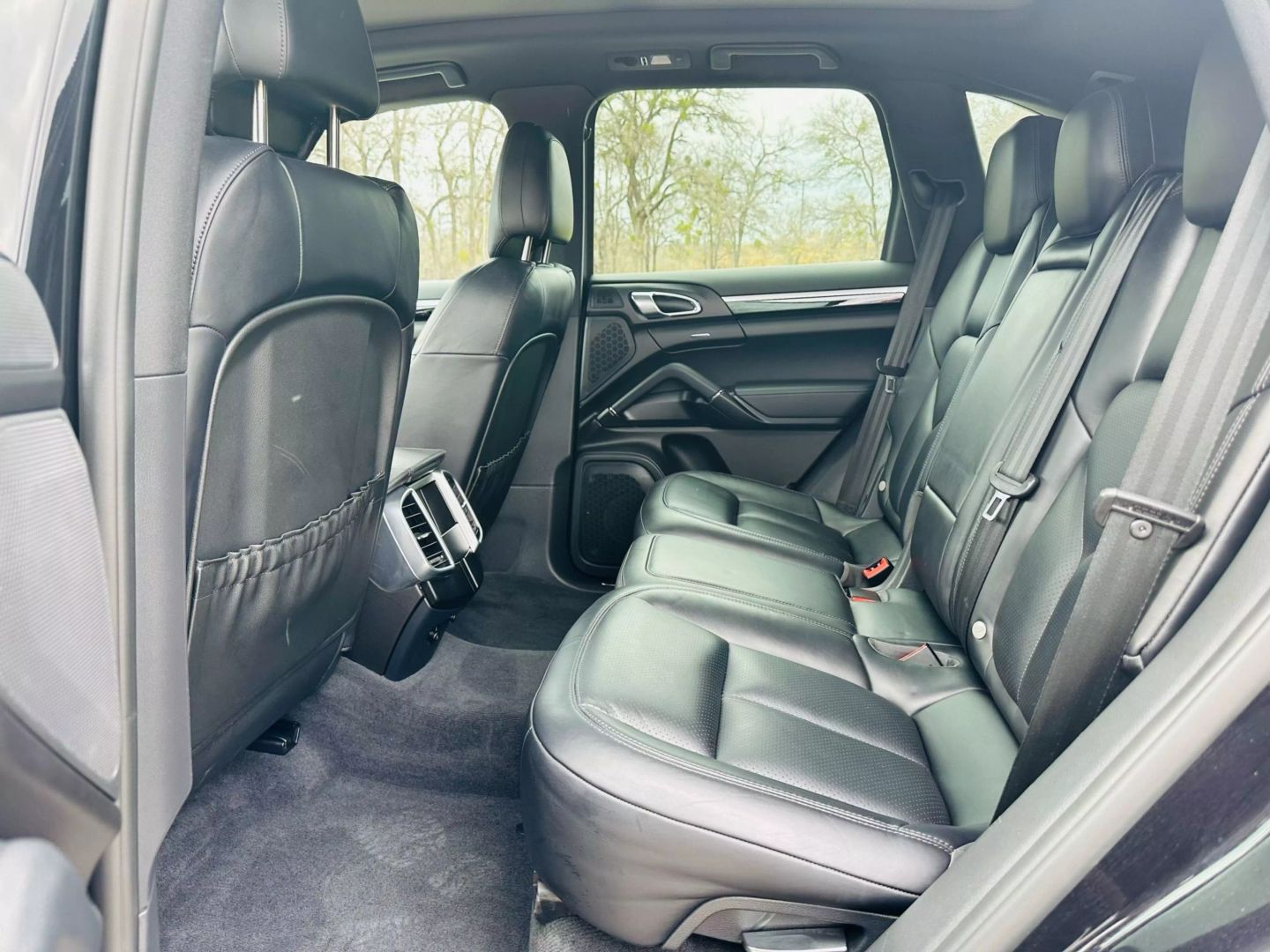 2015 Porsche Cayenne - Image 19