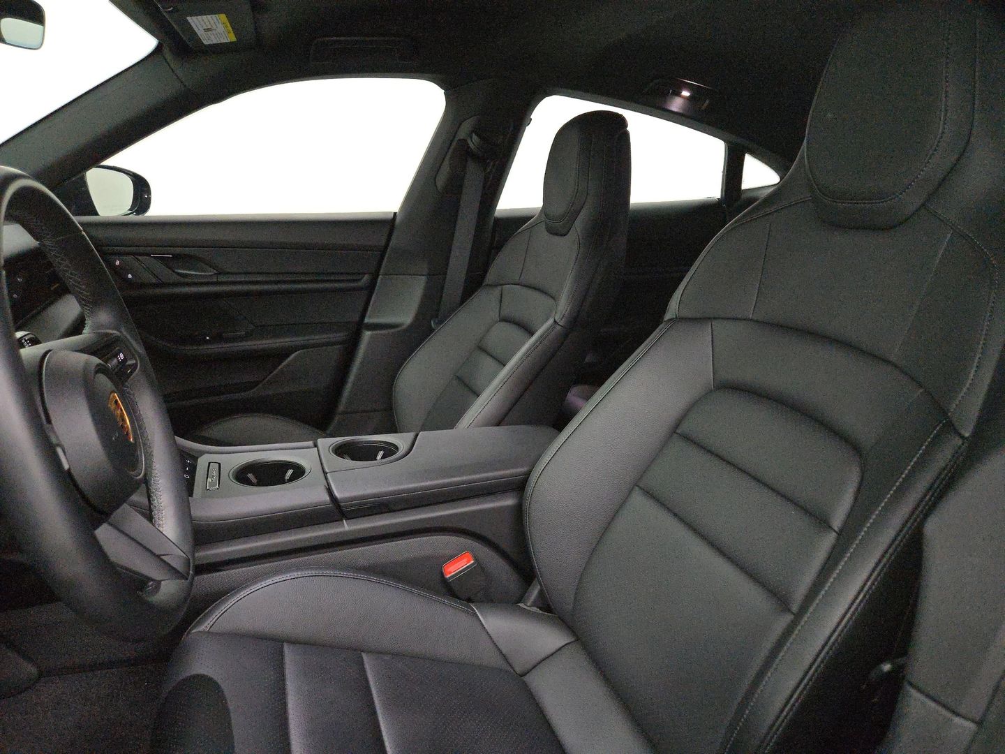 2022 Porsche Taycan - Image 20