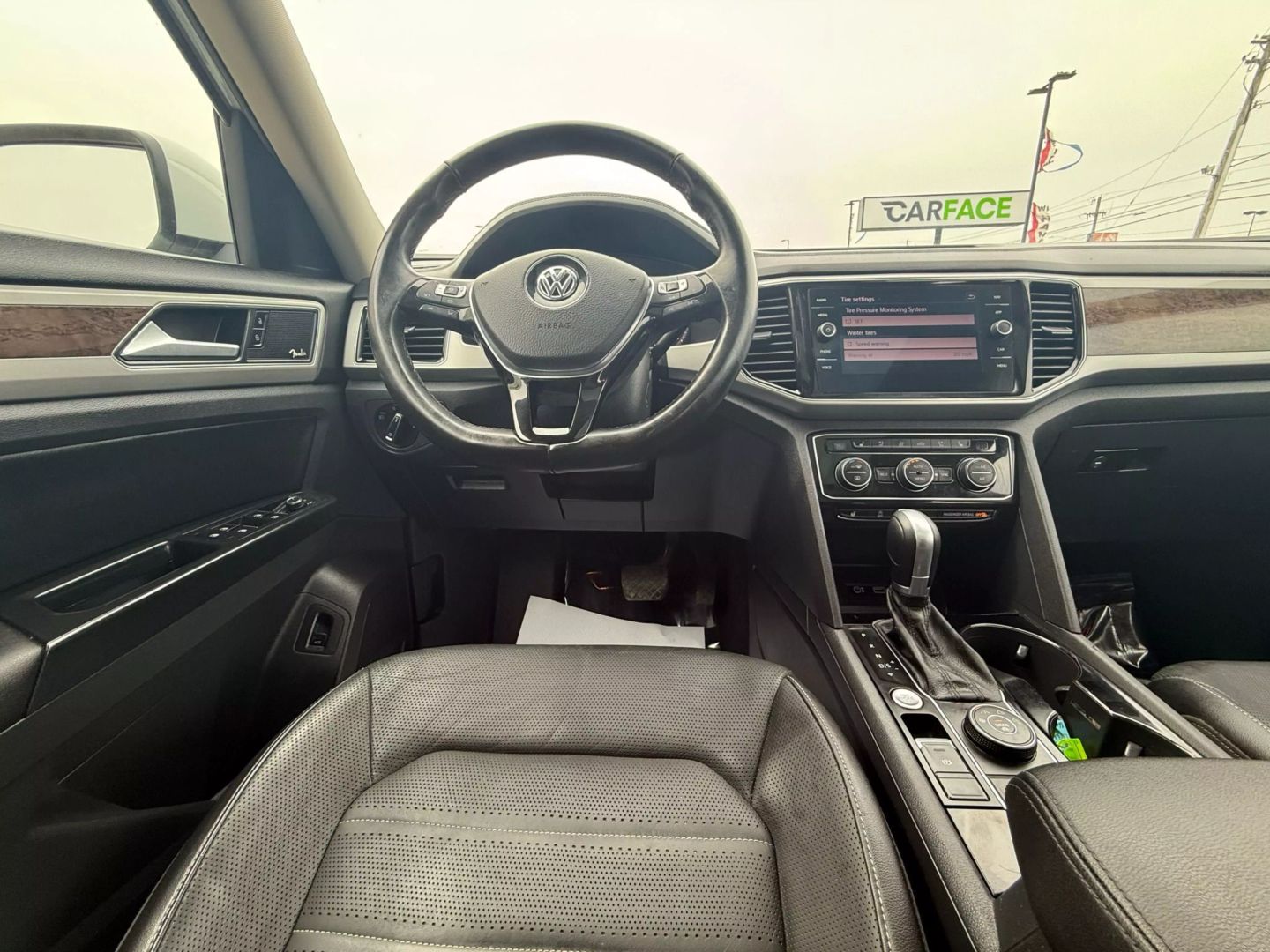 2019 Volkswagen Atlas - Image 34