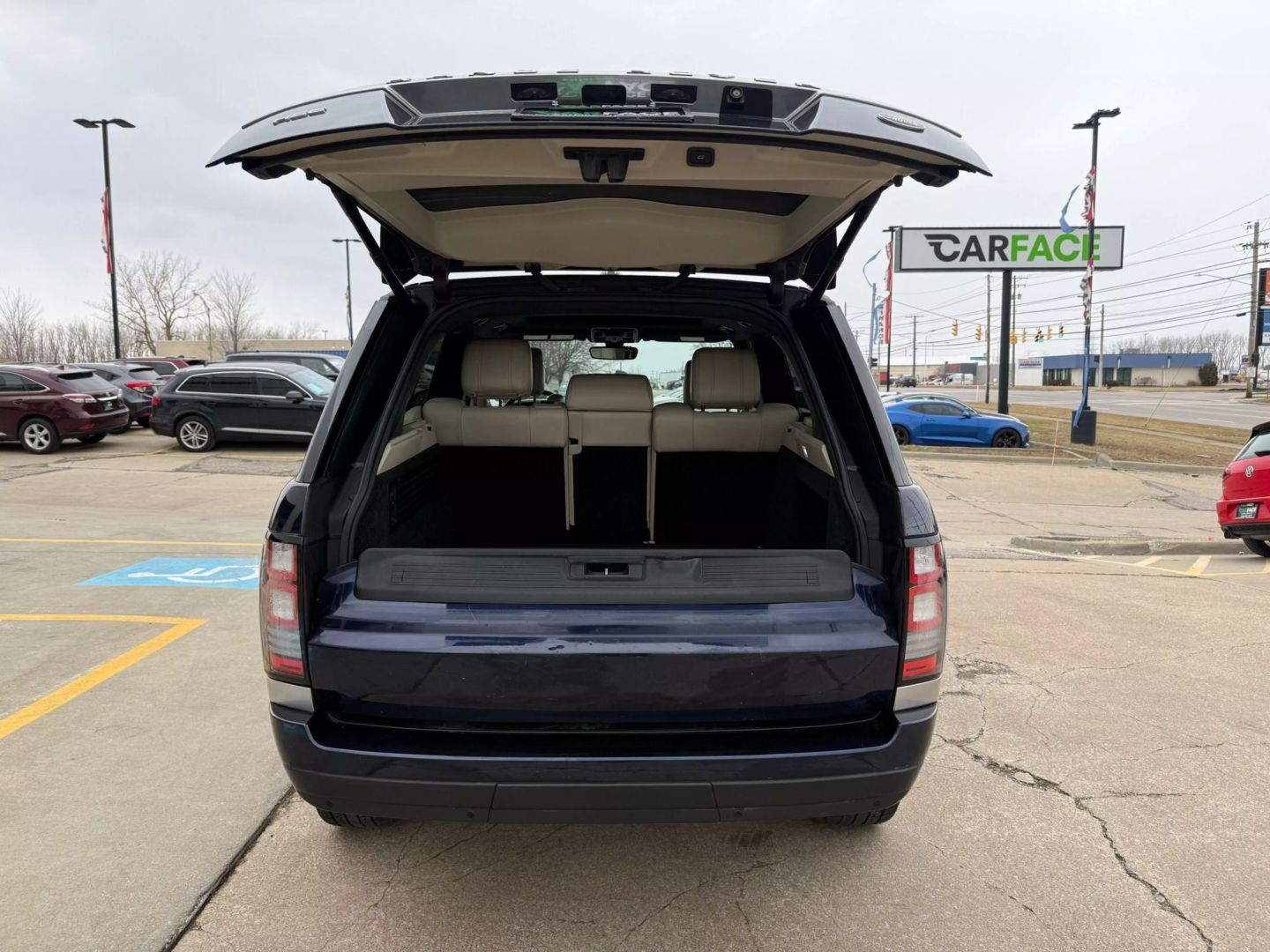 2015 Land Rover Range Rover - Image 9