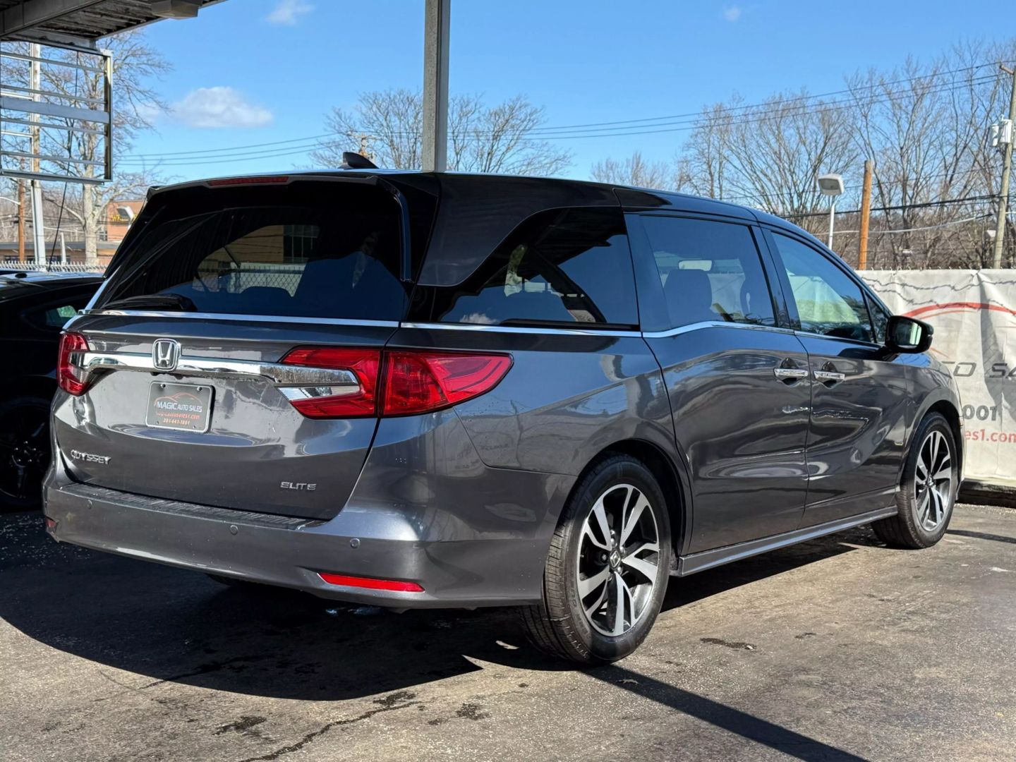 2019 Honda Odyssey - Image 11