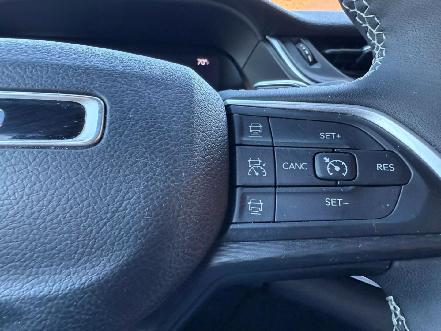2023 Jeep Grand Cherokee L - Image 25
