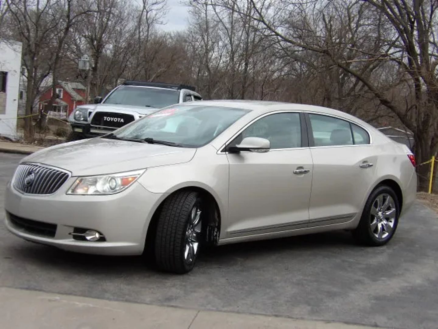 Image 3 of 2013 BUICK LACROSSE